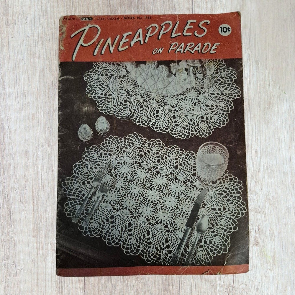 Vintage Pineapples‎ on Parade Crochet Pattern Book Coats & Clarks 1948